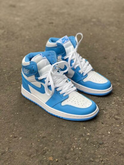 Air Jordan 1 Retro OG University Blue