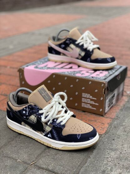 Travis Scott x Nike Sb Dunk