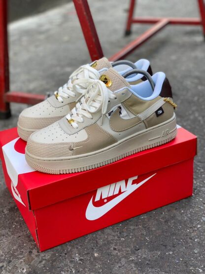 Air Force 1 '07 LX 'Tan Bling'