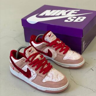 Nike Sb Dunk Strangelove