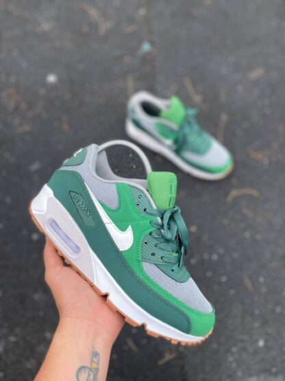 Nike Air Max 90 Patricks Day