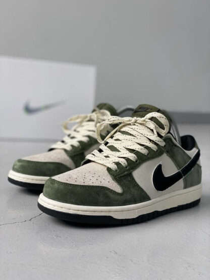 Nike Sb Dunk Blue and Green