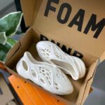 Adidas Yeezy Foam Runner Sans