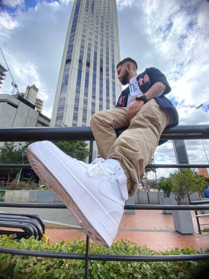 Nike Air Force 1 Hight Triple White