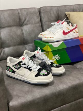 Nike Sb Dunk Low Decon N7 Sail black and Sail Red