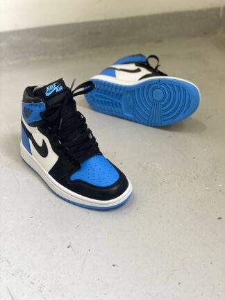 Air Jordan Retro 1 High Blue Toe