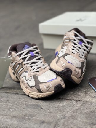 Adidas Response Cl x Bad Bunny “Paso Fino”