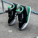Air Jordan 3 Retro Pine Green