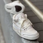 Air Jordan 3 Cookies & Cream  Travis Scott