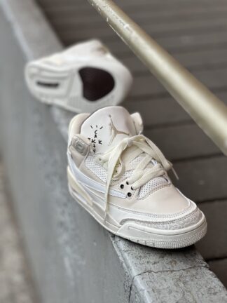 Air Jordan 3 Cookies & Cream  Travis Scott