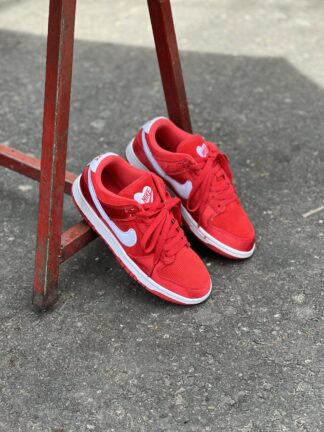 Nike Sb Dunk Valentine Day 2024