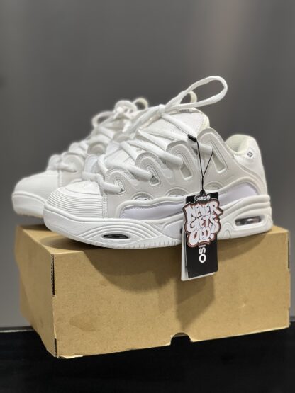 Osiris D3 2001 Triple White - Image 4