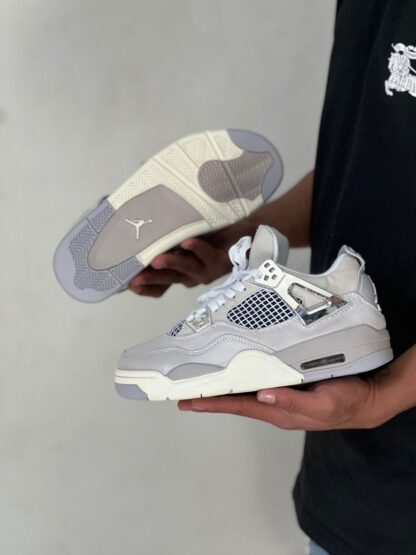 Air Jordan 4 Retro Frozen - Image 3