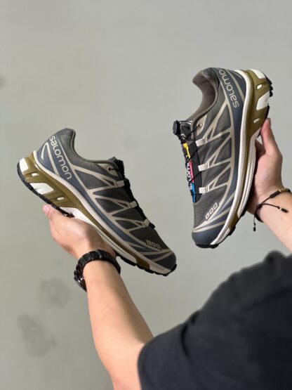 Salomón XT-6 Beluga Dull Gold