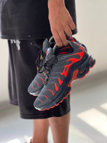 Nike AirMax Tn Plus Gray Lava - Image 4