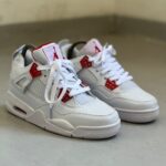 Air Jordan 4 Retro Metalic Red