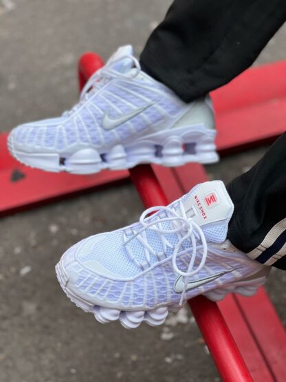 Nike Shox Triple White - Image 3