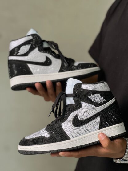 Air Jordan 1 Retro Panda Perlada - Image 2