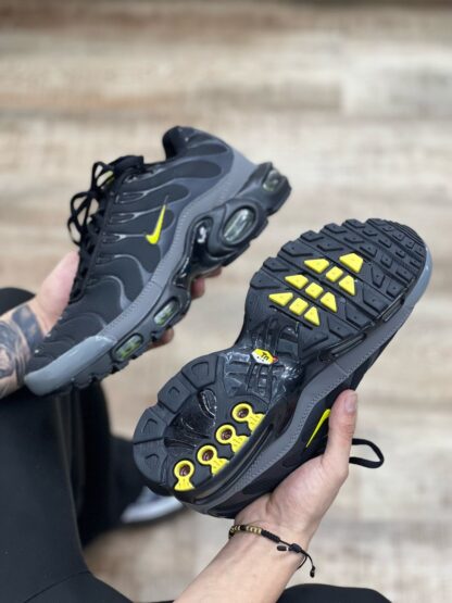 Air Max Tn Plus Batman - Image 2