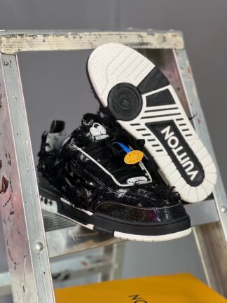 Louis Vuitton Trainer Jean Black