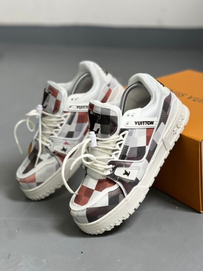 Louis Vuitton Trainer Maxy Brown Demoflage - Image 3
