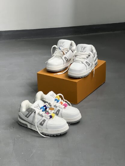 Louis Vuitton Trainer Maxy White - Image 4