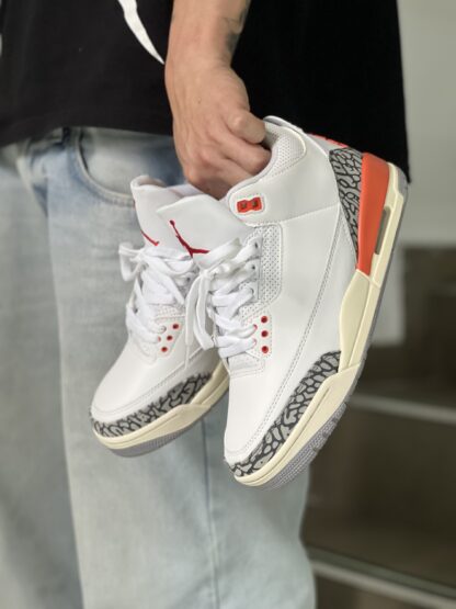 Air Jordan 3 Georgia Peach - Image 4
