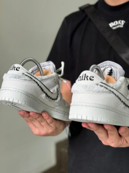 Grateful Dead x Nike Sb Dunk Gray Bear - Image 2