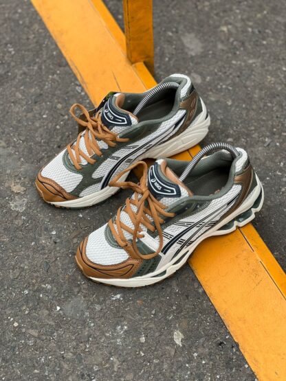 Asics Kayano 14 Gel Vanilla Tarmac - Image 4