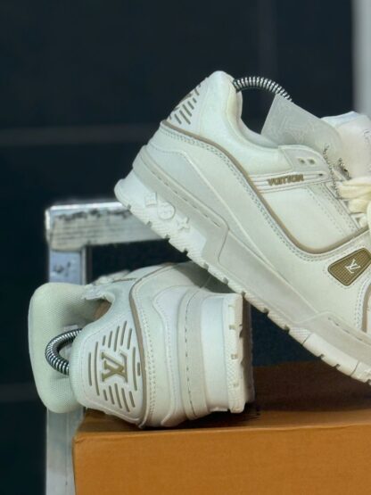 Louis Vuitton Maxy Trainer Sail - Image 2