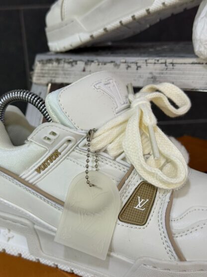 Louis Vuitton Maxy Trainer Sail - Image 4