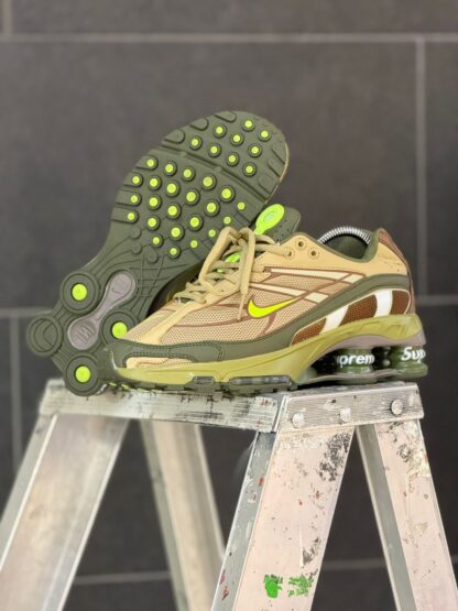 Shox Ride 2 SP de Nike x Supreme Cave Stone - Image 3