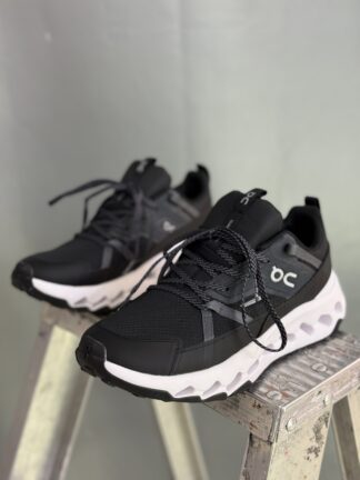 On cloud Horizon Black