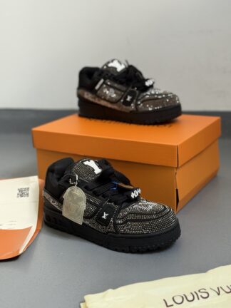 Louis Vuitton Maxi Pedrería Negra